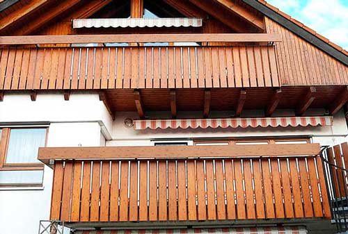 Balkon-neu-mit-aluminium-balkonbretter